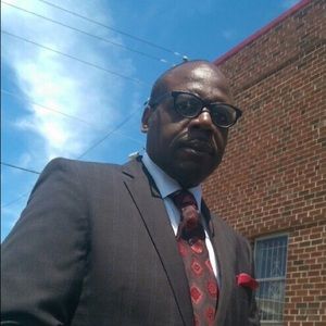 Meet your Posher, James